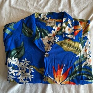 Vibrant Blue and Green Casual Button Down Shirt